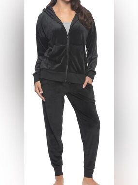 Felina Women's Velour Hoodie & Jogger Set, Super Soft, Black Color New with Tags
